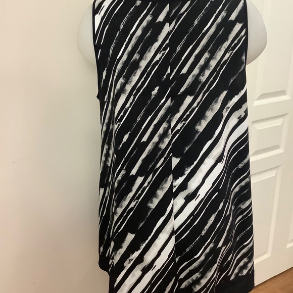 Pennington’s Flowy Sleeveless Top XL 39/40 bust - Picture 7 of 12